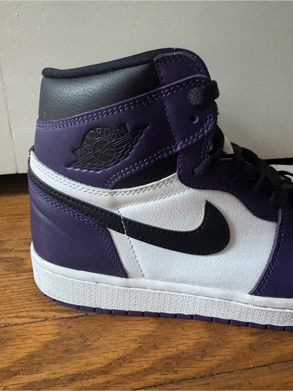 Nike Air Jordan 1 High Men’s Sneakers - Purple/White/Black - Picture 5 of 10